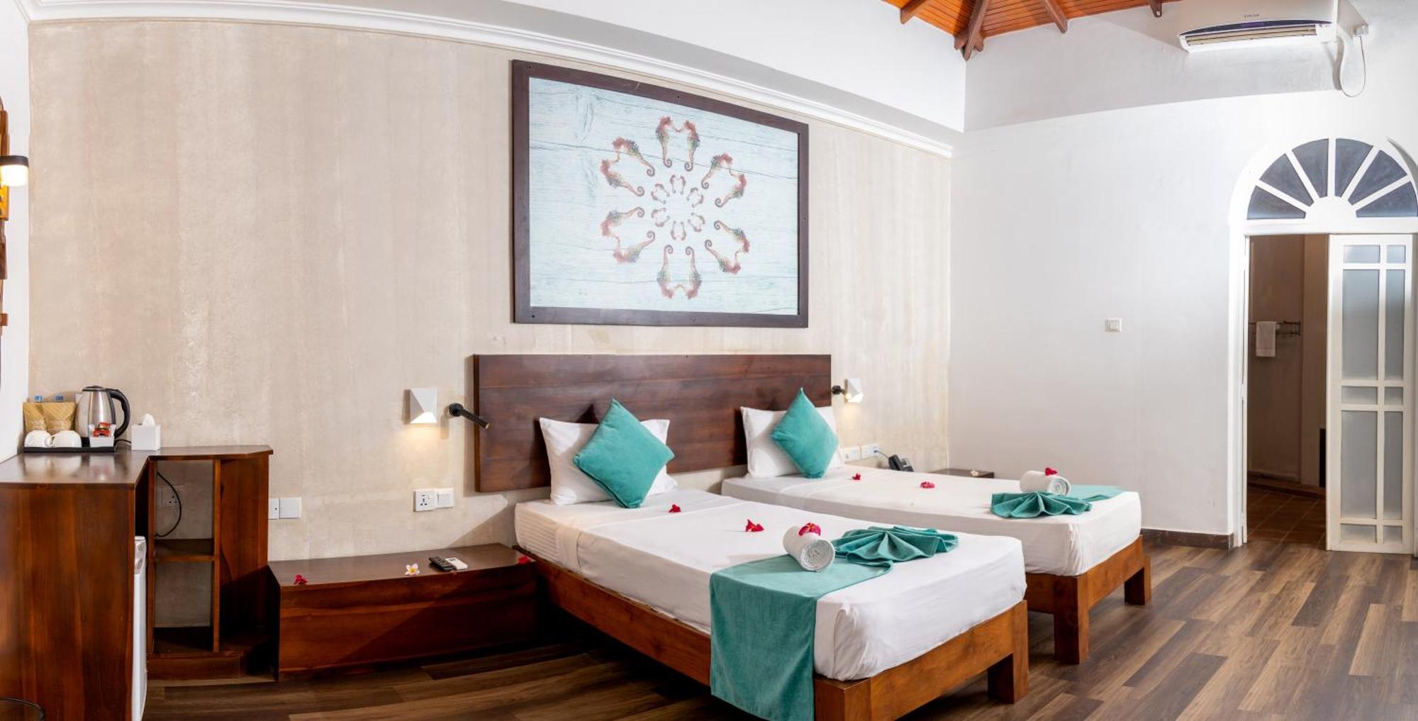 Seahorse Hotel & Spa 니곰보 외부 사진